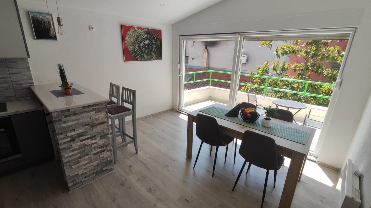Ap Apartment モスタル エクステリア 写真