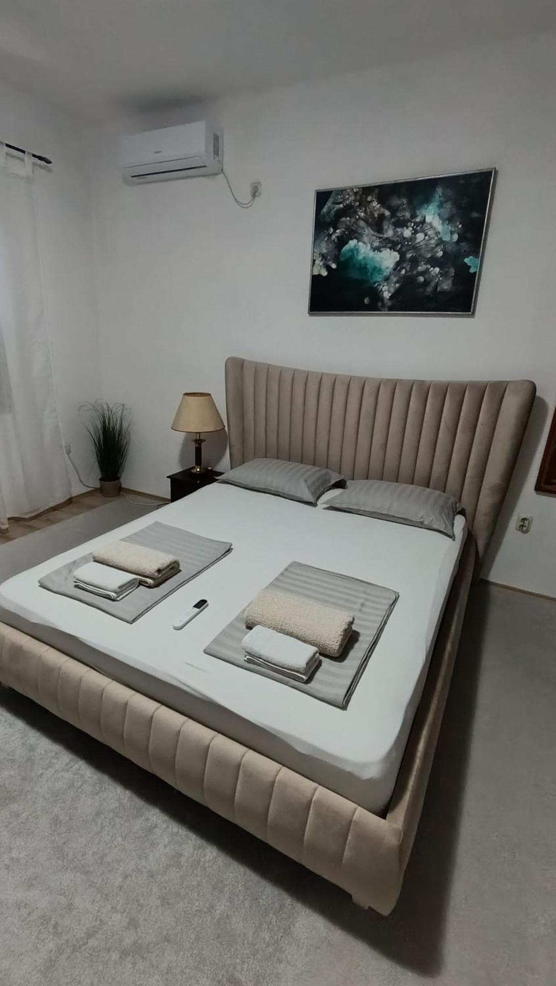 Ap Apartment モスタル エクステリア 写真